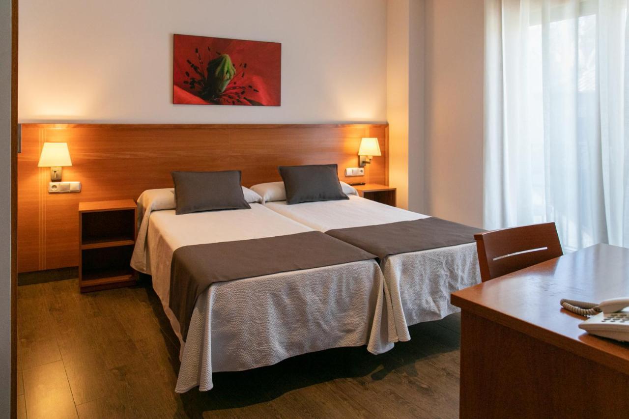 Aparthotel Cal Marcal Puig-reig Exterior photo