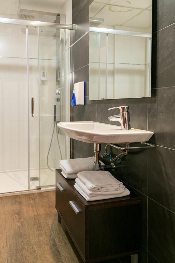 Aparthotel Cal Marcal Puig-reig Exterior photo