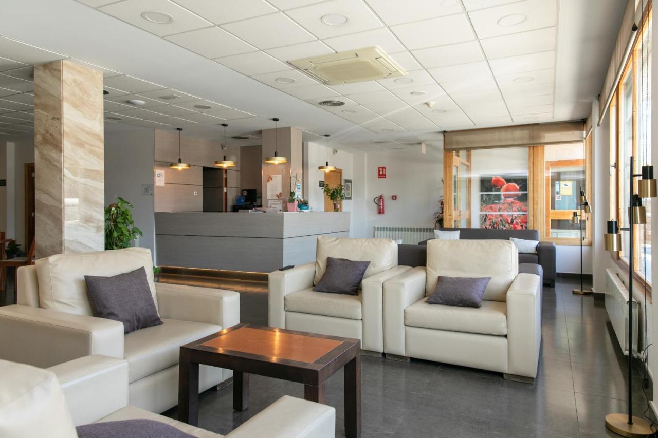 Aparthotel Cal Marcal Puig-reig Exterior photo