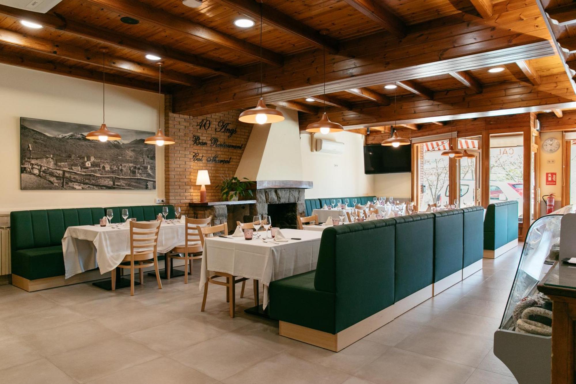 Aparthotel Cal Marcal Puig-reig Exterior photo