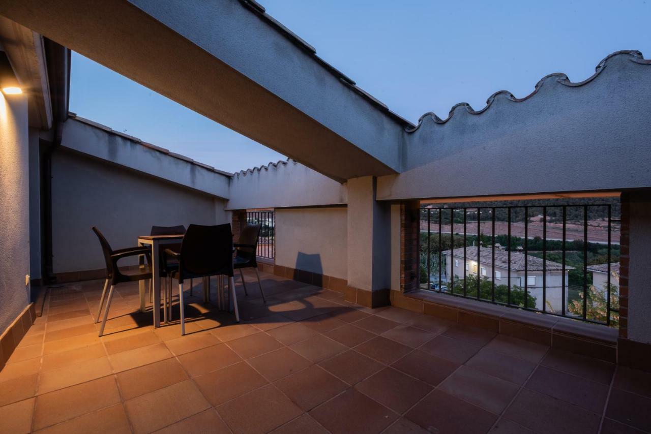 Aparthotel Cal Marcal Puig-reig Exterior photo